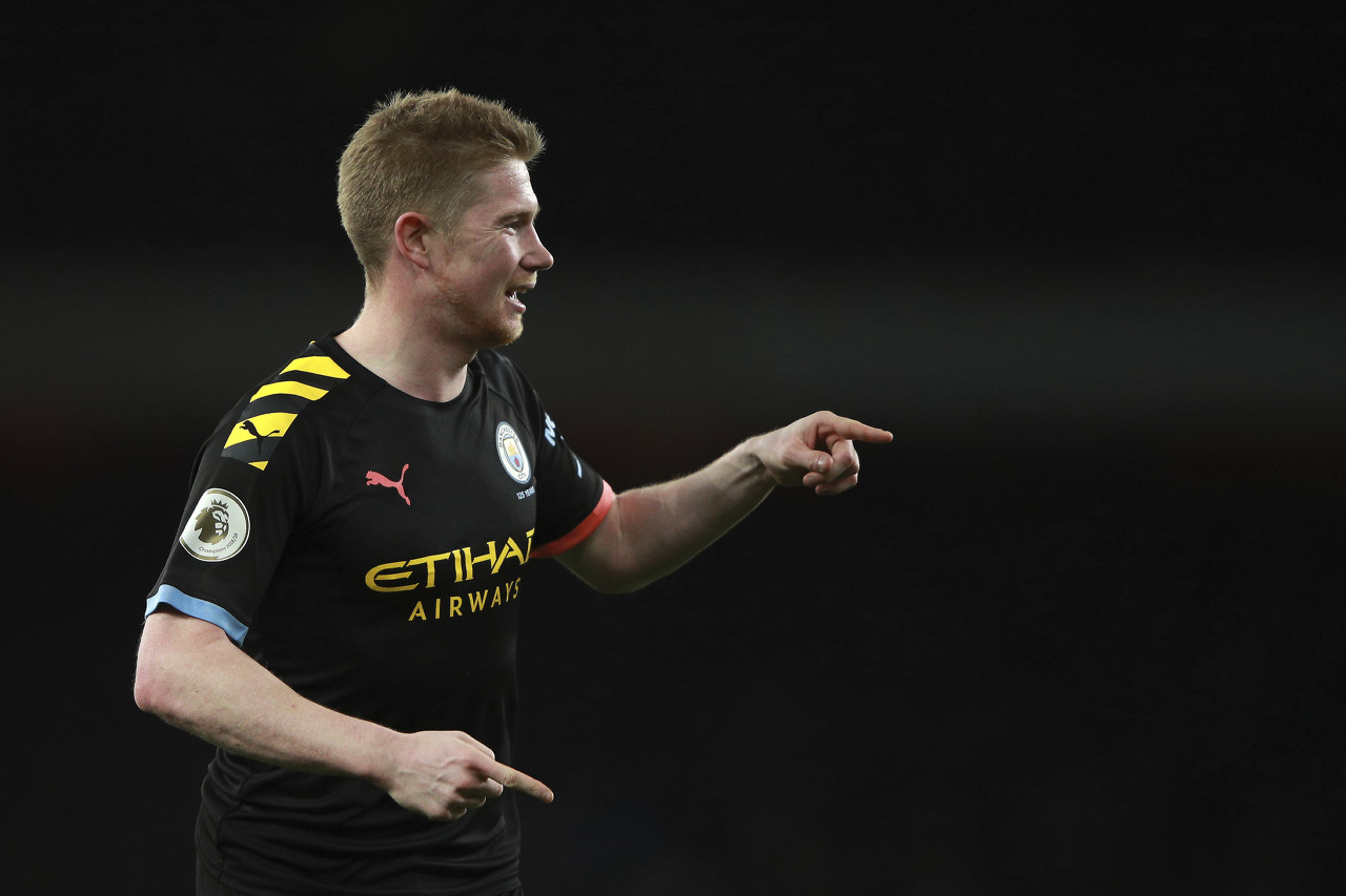 利物浦官方晒照，伊萨克完成在俱乐部的首次训练