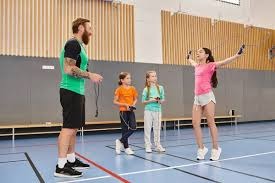 利物浦哭晕！心仪中卫加盟曼城 总成本1.1亿 周薪30万仅输哈兰德