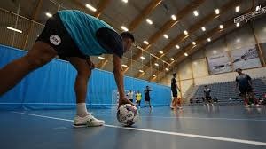 官方：英格兰名哨奥利弗将执法欧冠皇马客战奥林匹亚科斯